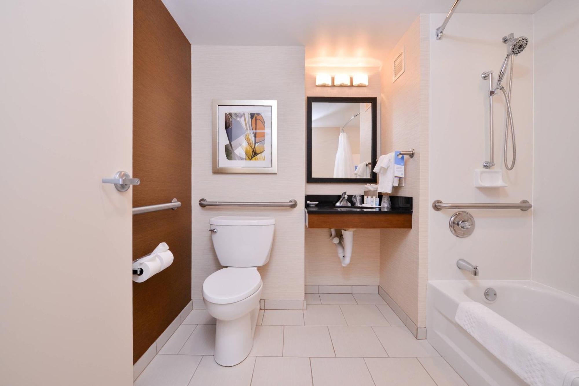 Fairfield And By Marriott West/greece 3* Rochester